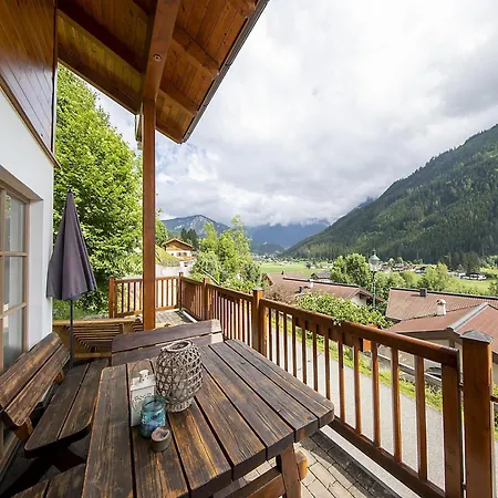 Alpesi faház Family-friendly Retreat *