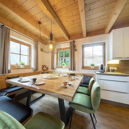Family-friendly Retreat Alpesi faház Wald im Pinzgau